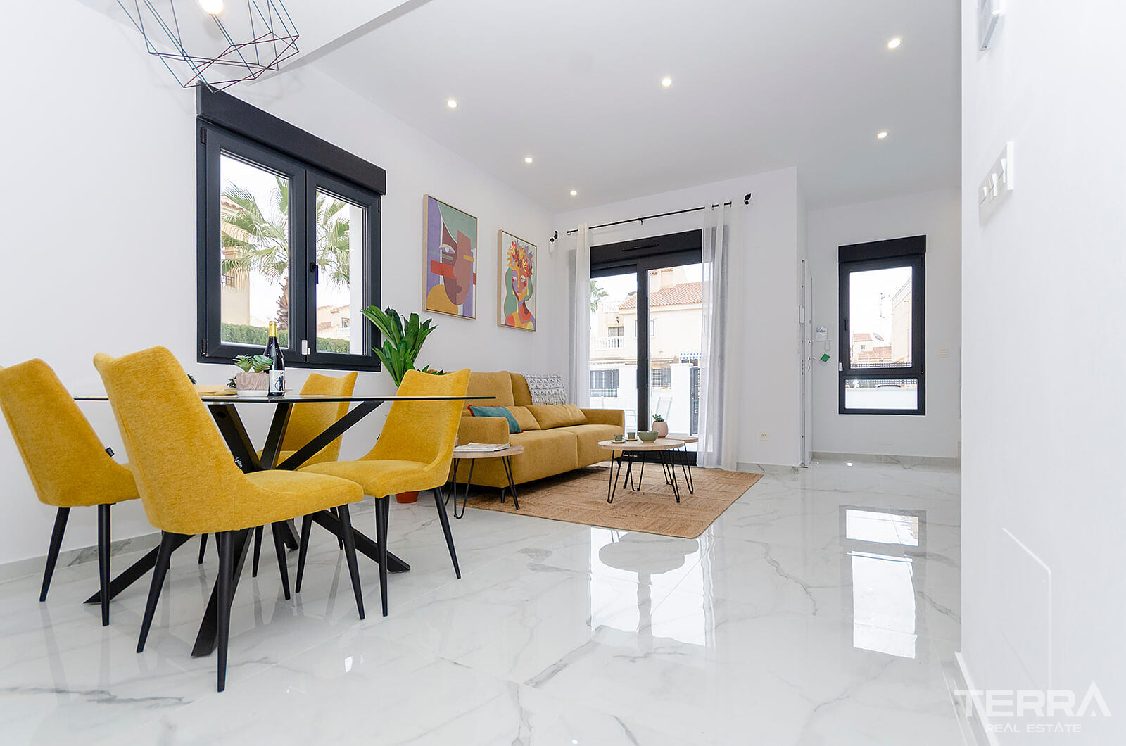 Villas for Sale in Torrevieja, Costa Blanca, Spain - 123722