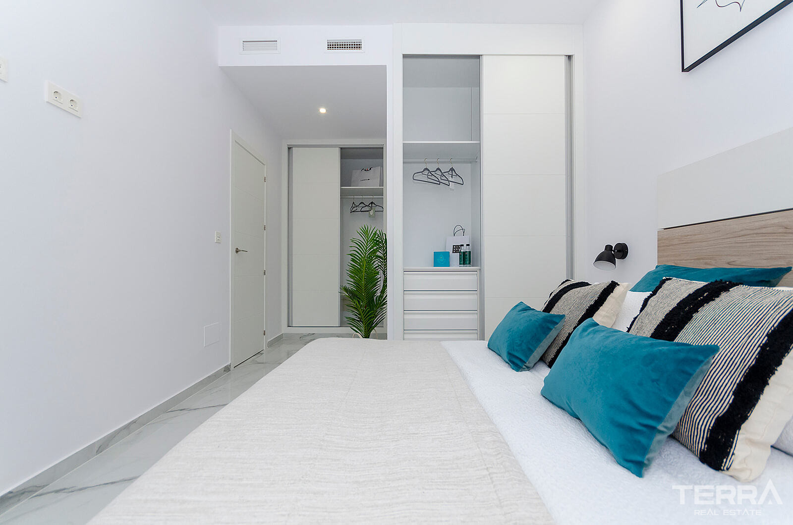 Villas for Sale in Torrevieja, Costa Blanca, Spain - 123729