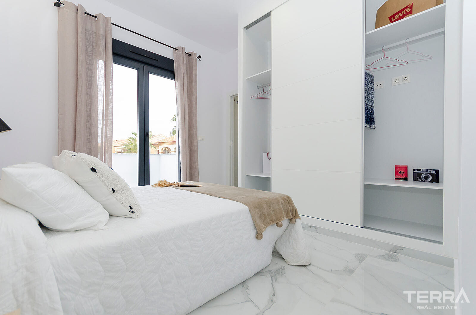 Villas for Sale in Torrevieja, Costa Blanca, Spain - 123736