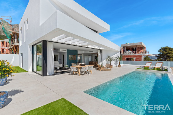 Villas for Sale in Polop, Cost Blanca, Spain