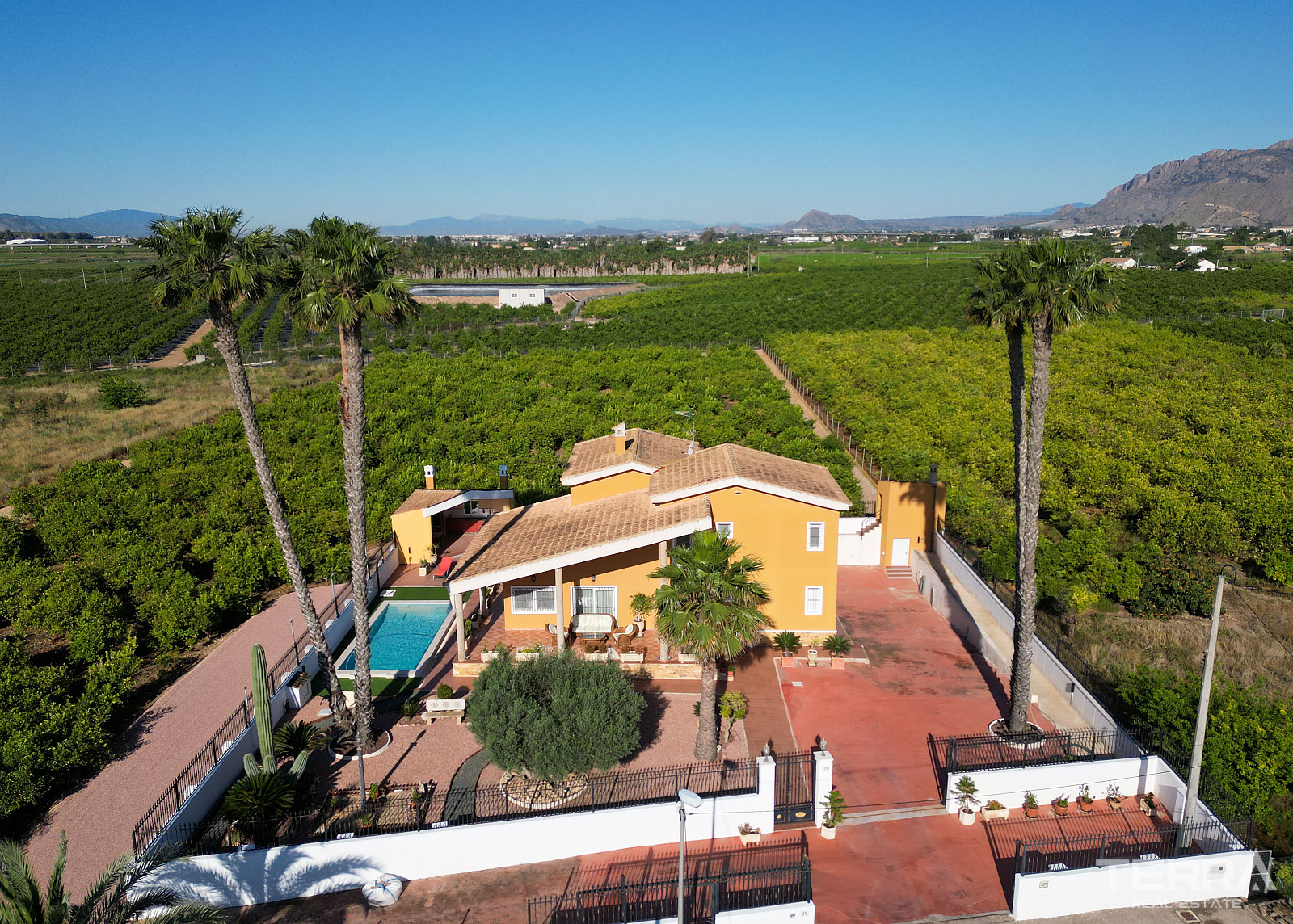 Detached Villa for Sale in Orihuela, Costa Blanca, Spain - 123986