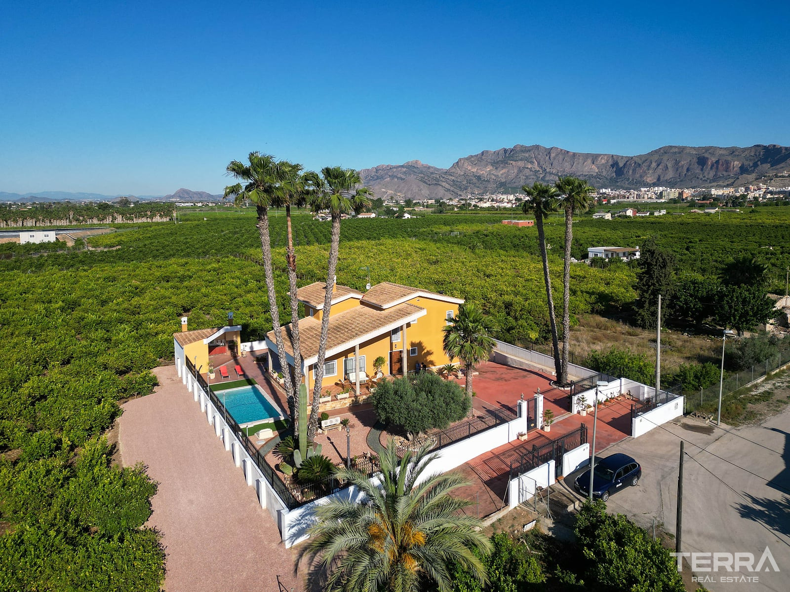 Detached Villa for Sale in Orihuela, Costa Blanca, Spain - 123987