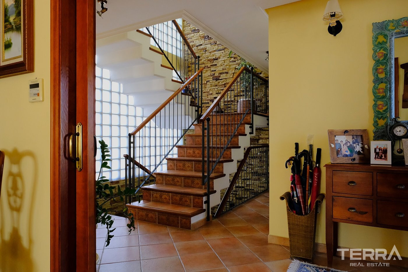 Detached Villa for Sale in Orihuela, Costa Blanca, Spain - 124009