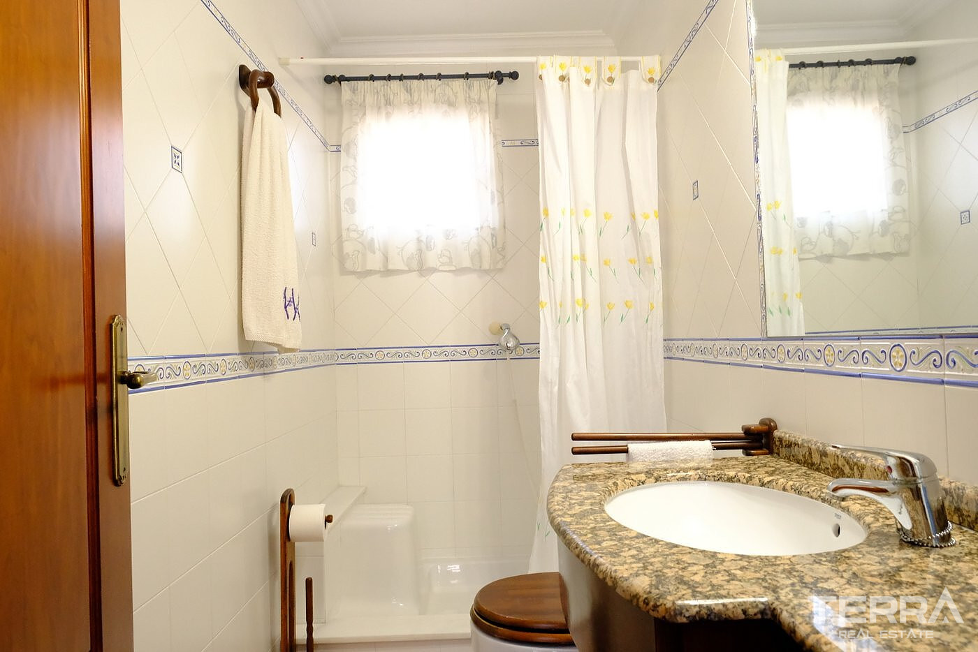 Detached Villa for Sale in Orihuela, Costa Blanca, Spain - 124015