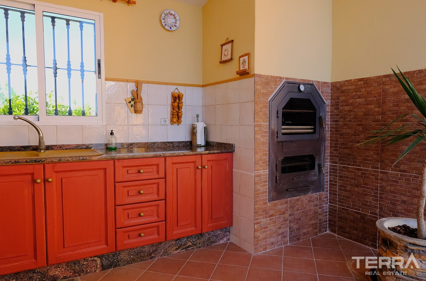 Detached Villa for Sale in Orihuela, Costa Blanca, Spain - 124037
