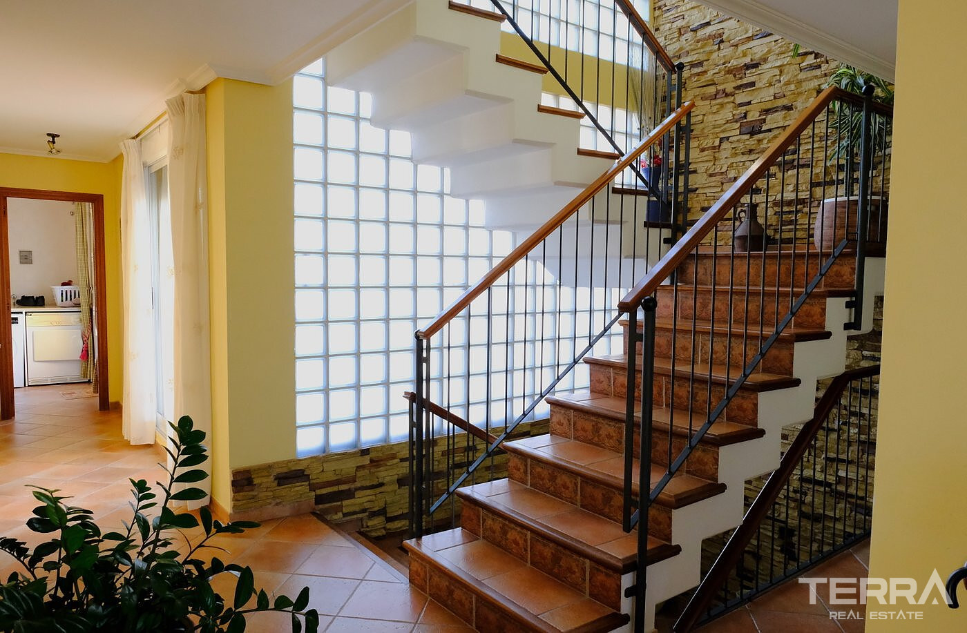 Detached Villa for Sale in Orihuela, Costa Blanca, Spain - 124043