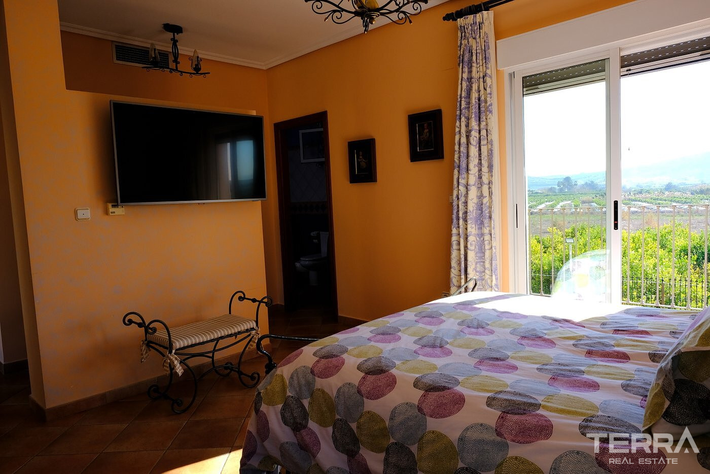 Detached Villa for Sale in Orihuela, Costa Blanca, Spain - 124044