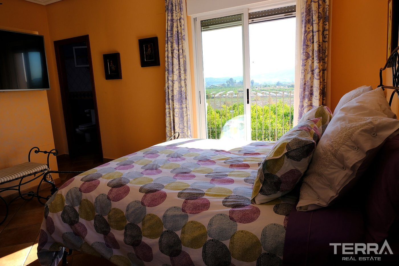 Detached Villa for Sale in Orihuela, Costa Blanca, Spain - 124045