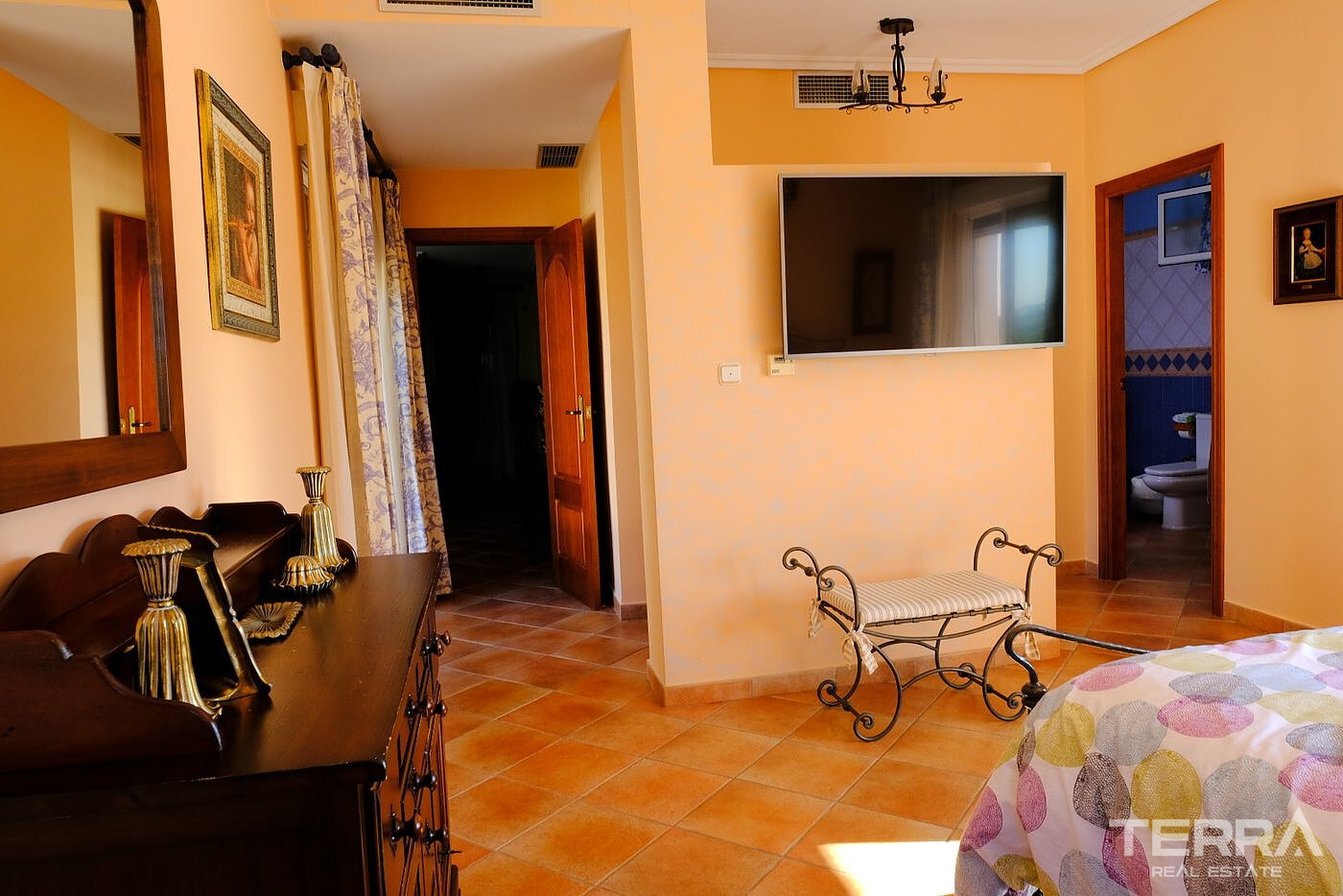 Detached Villa for Sale in Orihuela, Costa Blanca, Spain - 124048