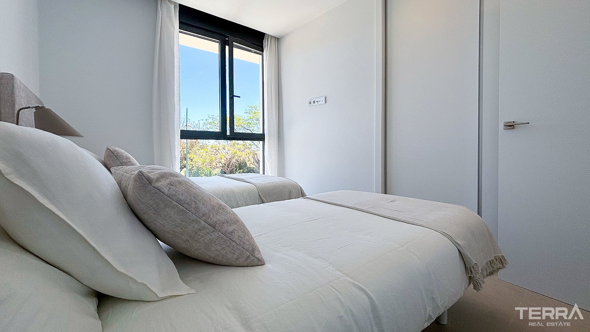 Detached Villas for Sale in Polop, Costa Blanca, Spain - 124106