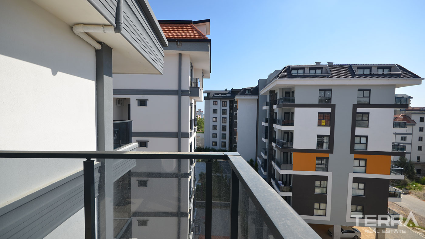 2-Bedroom Apartment for Sale in Avsallar, Alanya, Turkey - 124840