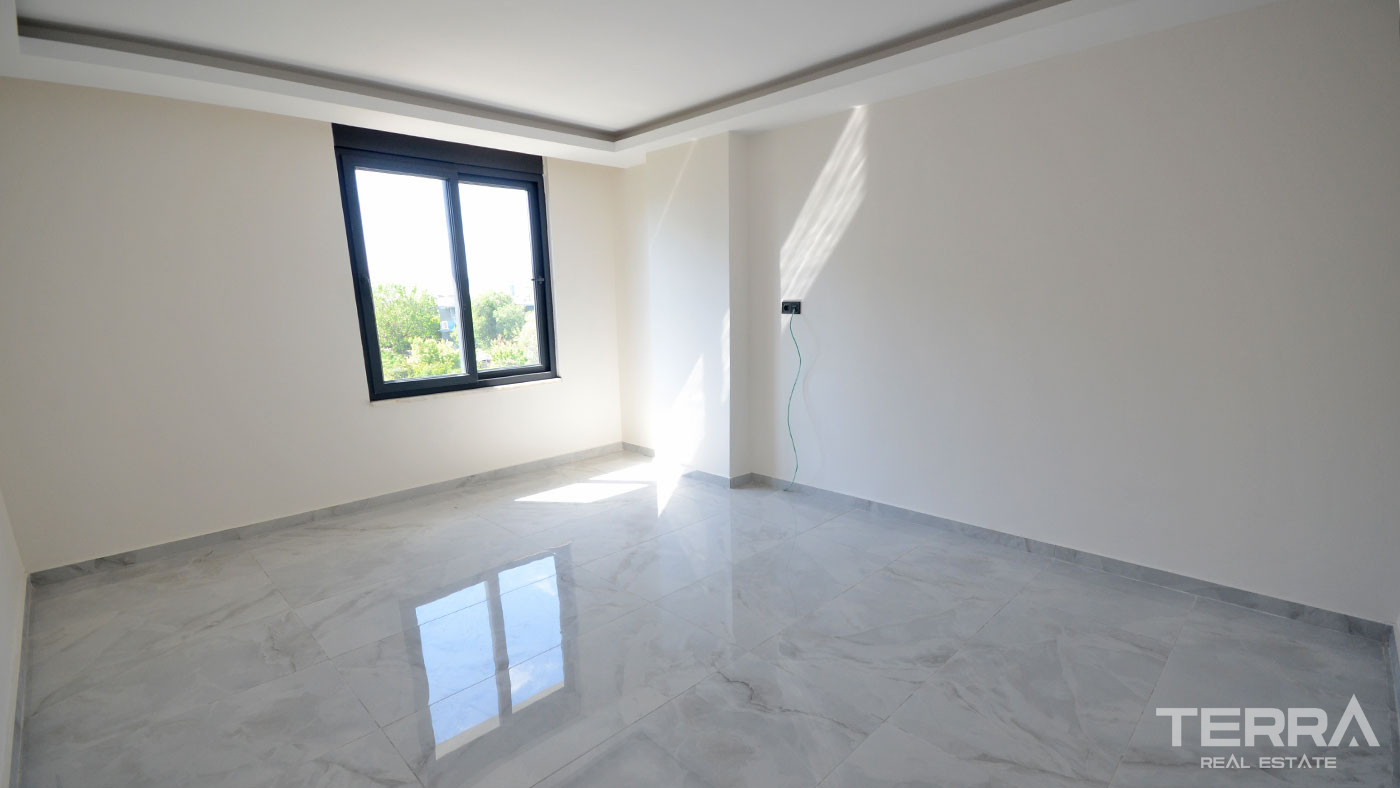 5-Bedroom Apartment for Sale in Avsallar, Alanya, Turkey - 124864