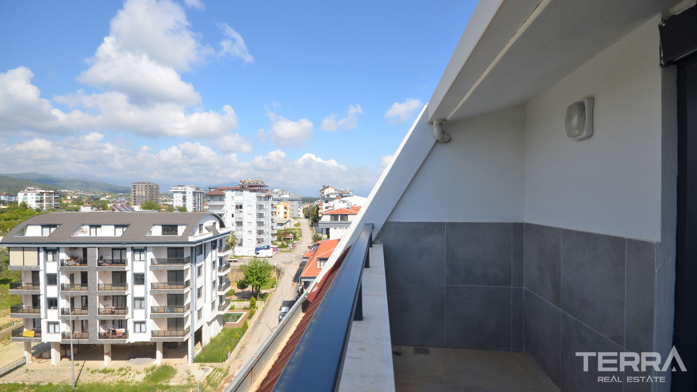 5-Bedroom Apartment for Sale in Avsallar, Alanya, Turkey - 124876