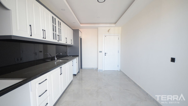 5-Bedroom Apartment for Sale in Avsallar, Alanya, Turkey