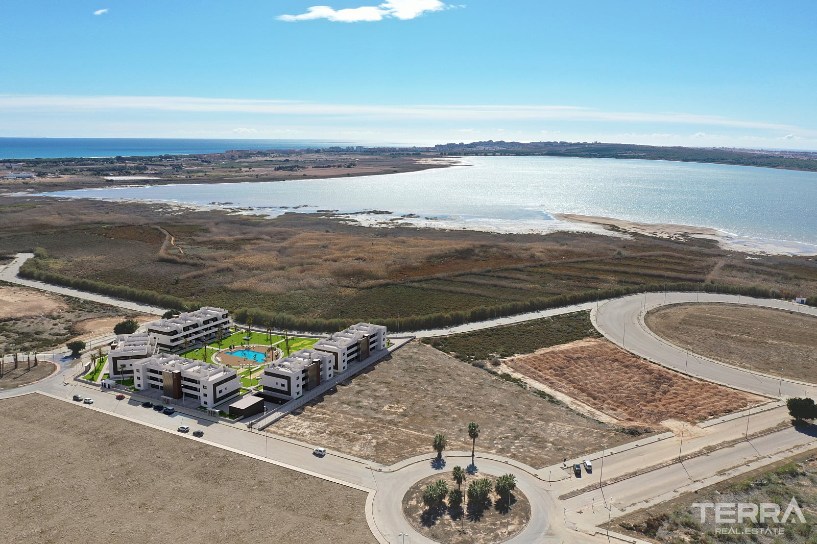 Apartments for Sale in Guardamar del Segura, Costa Blanca, Spain - 124896