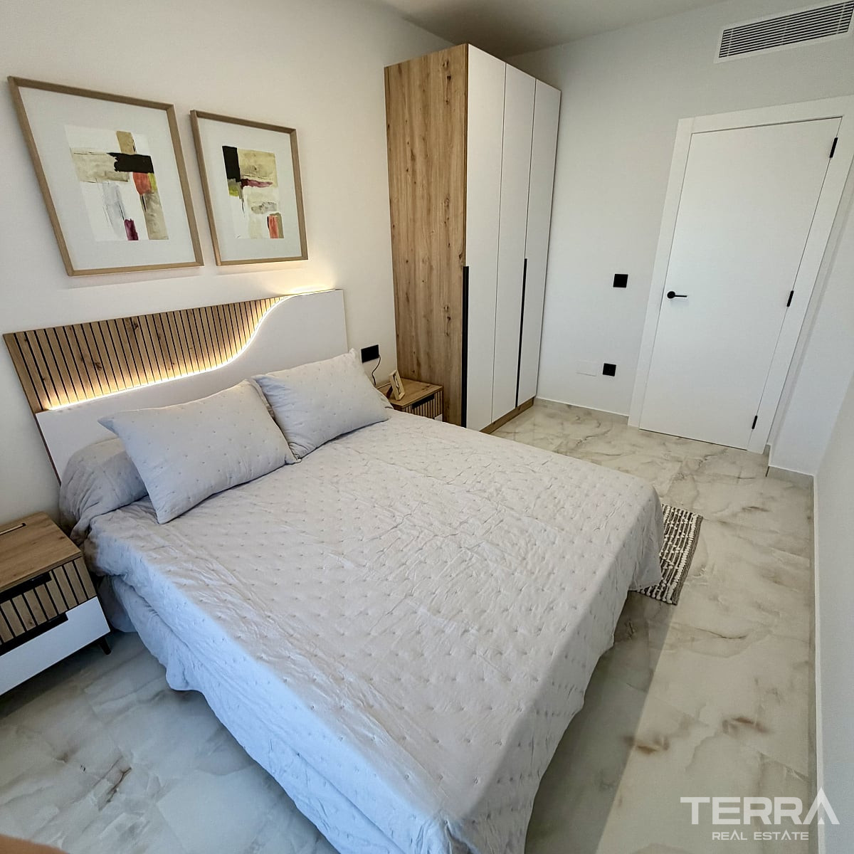Golf Apartments for Sale in Algorfa, Costa Blanca, Spain - 125343