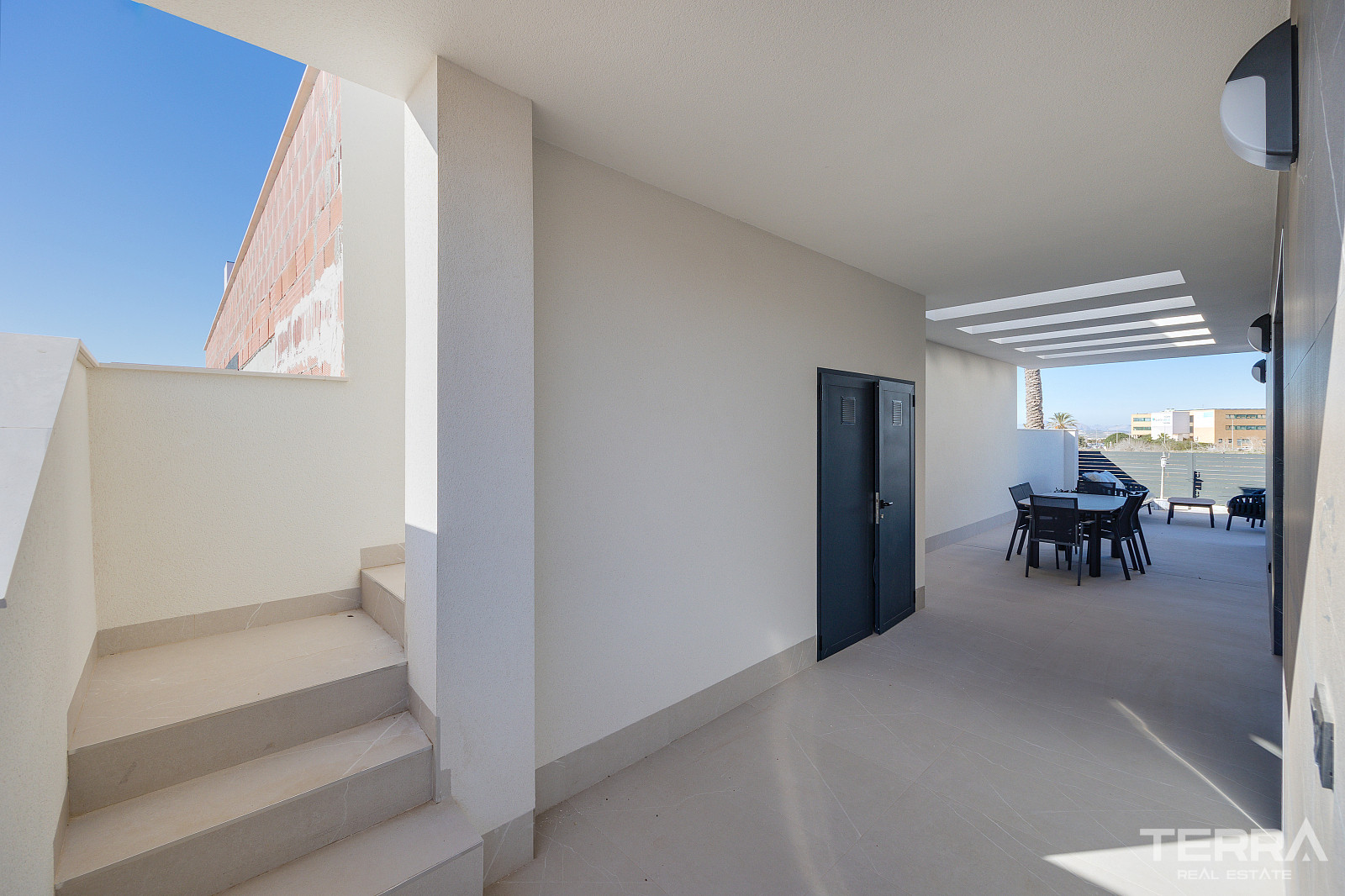 Lake View Villas for Sale in Torrevieja, Costa Blanca, Spain - 125459