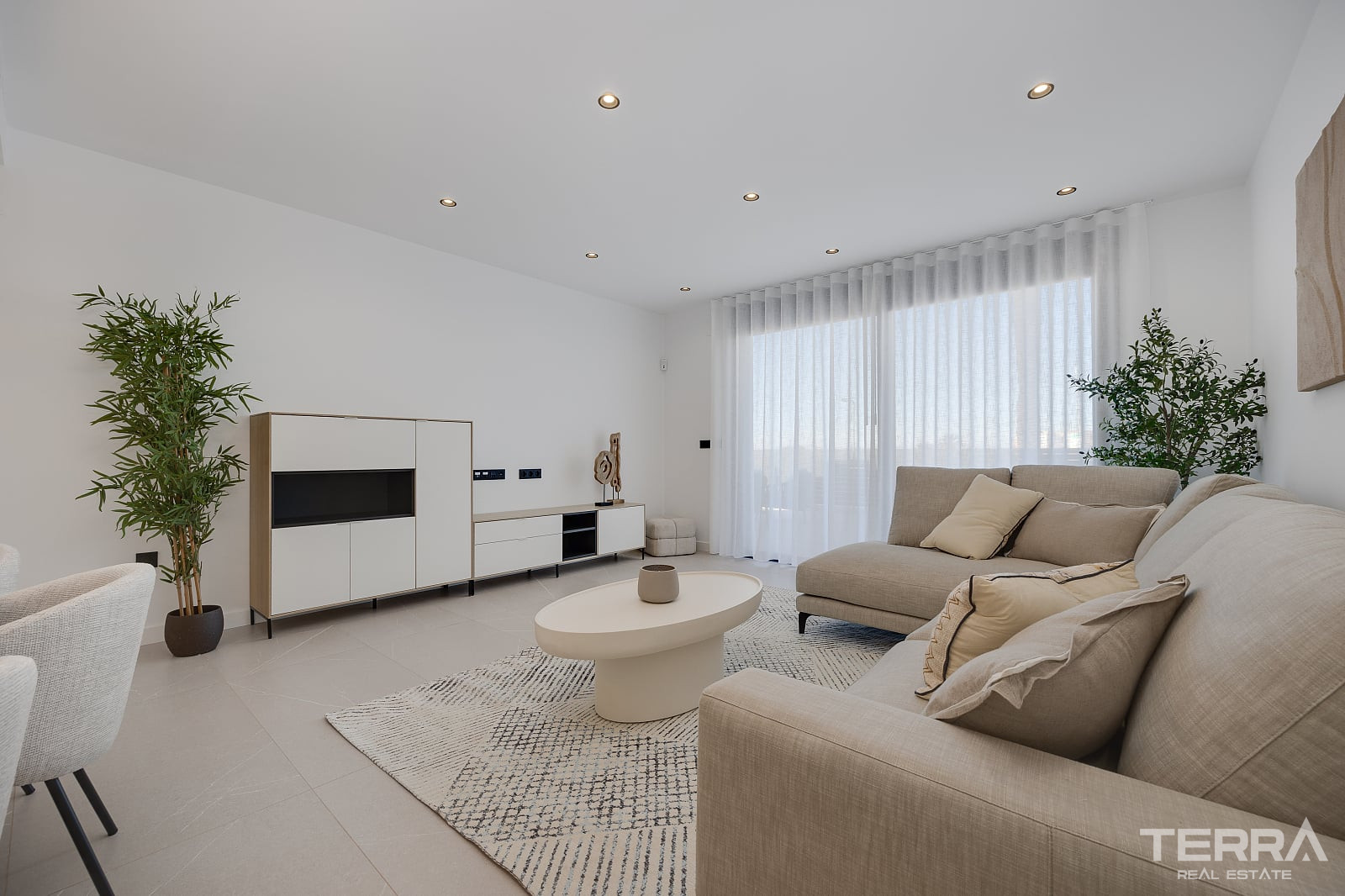 Lake View Villas for Sale in Torrevieja, Costa Blanca, Spain - 125470