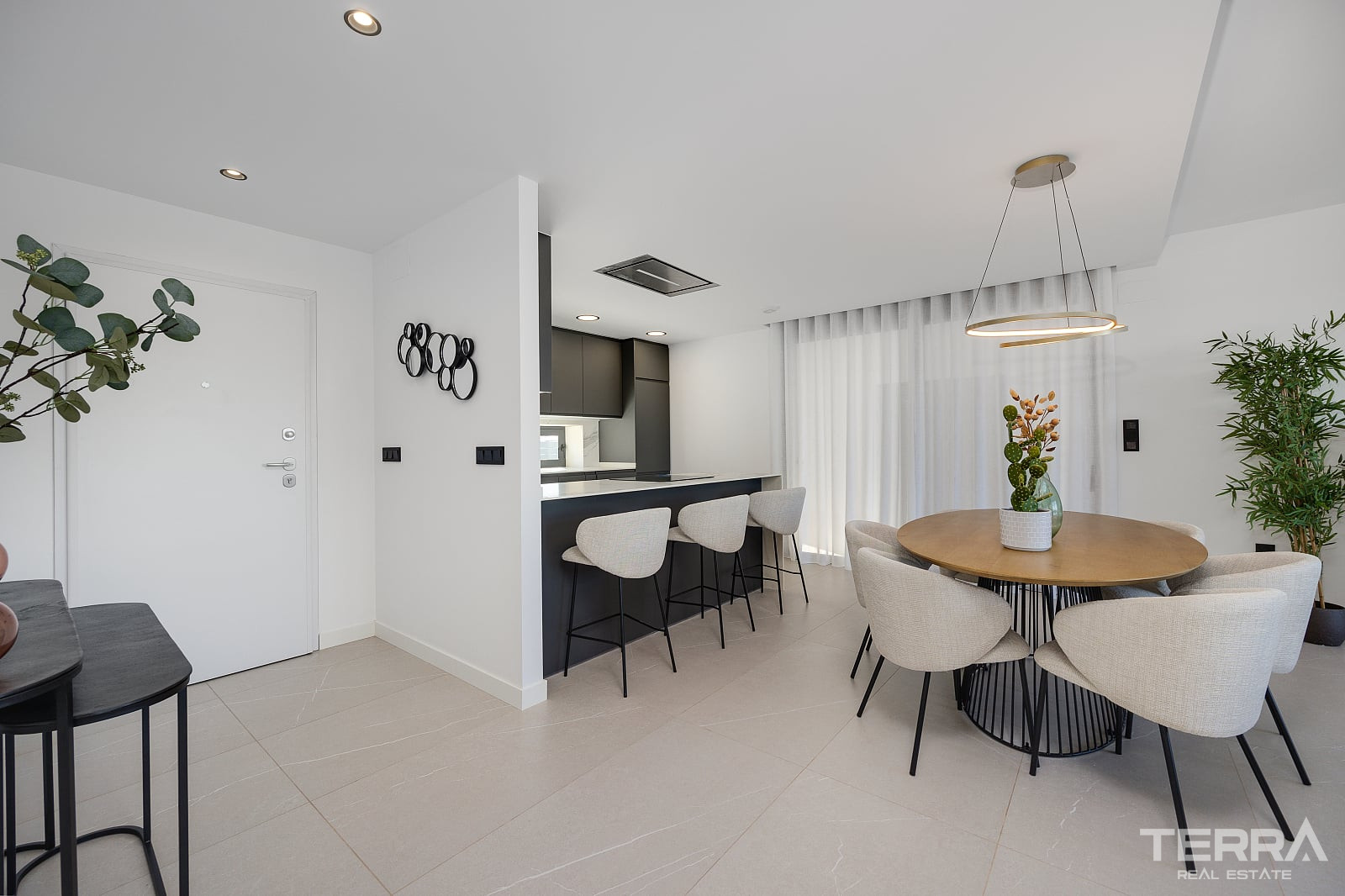 Lake View Villas for Sale in Torrevieja, Costa Blanca, Spain - 125473