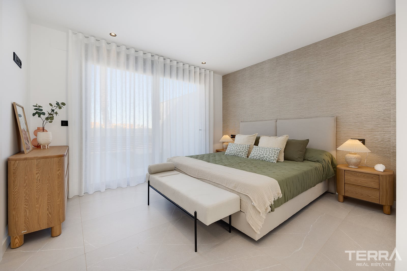 Lake View Villas for Sale in Torrevieja, Costa Blanca, Spain - 125478