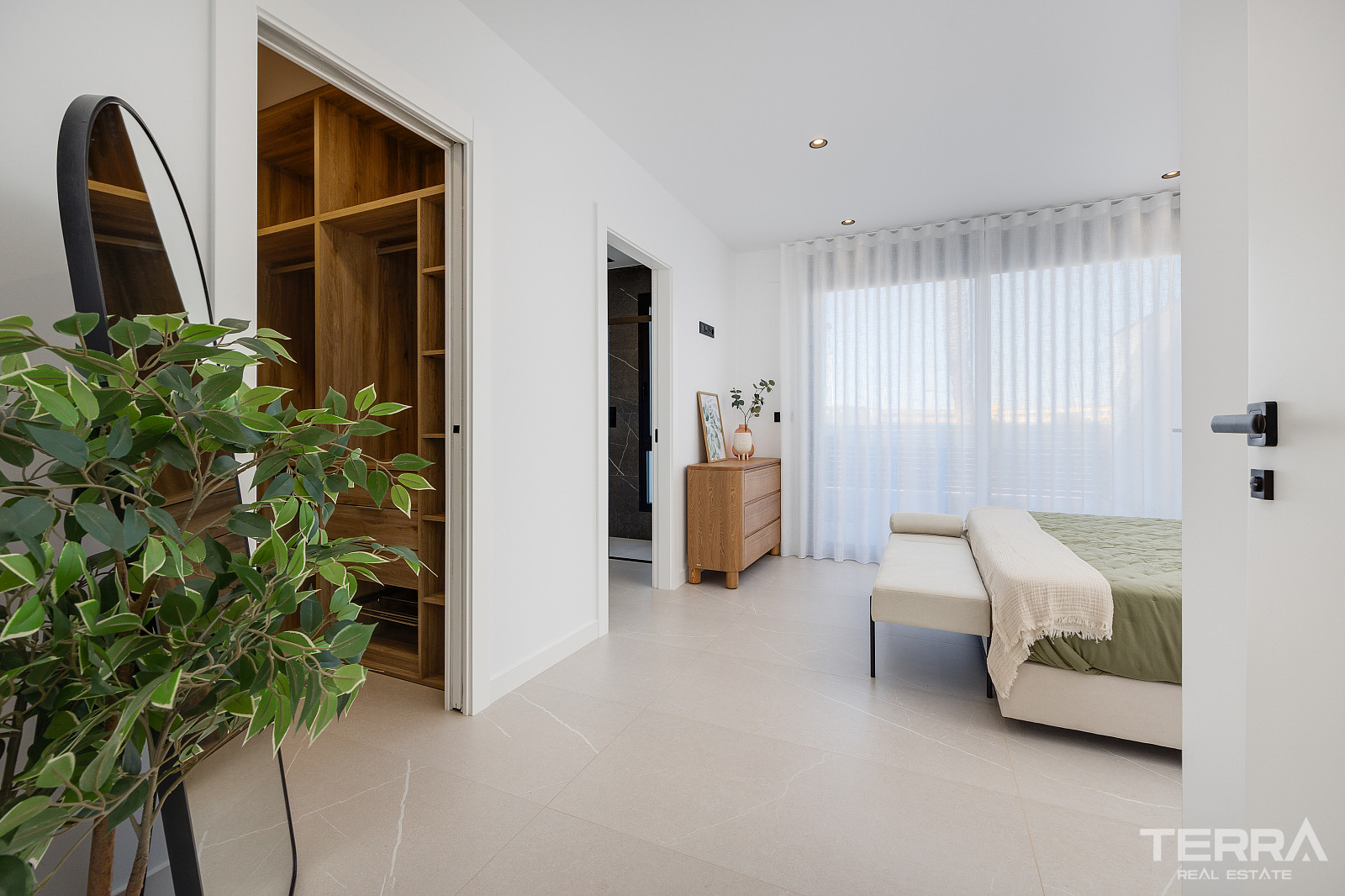 Lake View Villas for Sale in Torrevieja, Costa Blanca, Spain - 125480