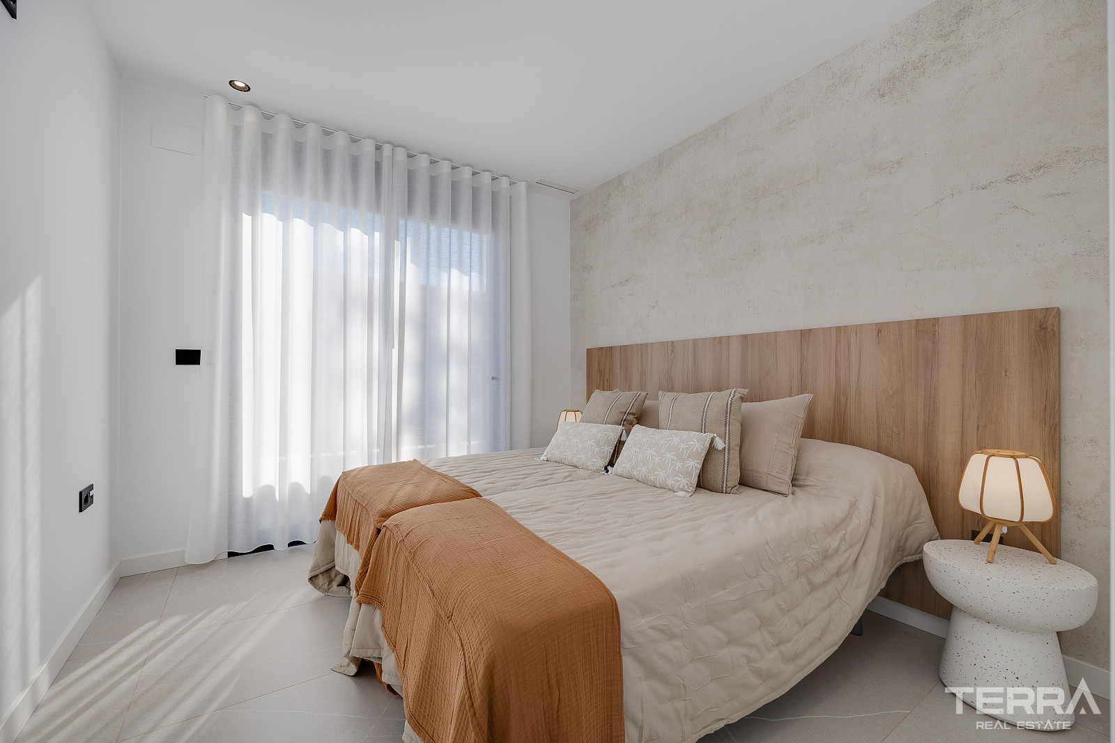 Lake View Villas for Sale in Torrevieja, Costa Blanca, Spain - 125481