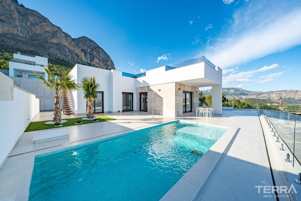 İspanya, Costa Blanca, Polop’ta Özel Havuzlu Satılık Müstakil Villalar