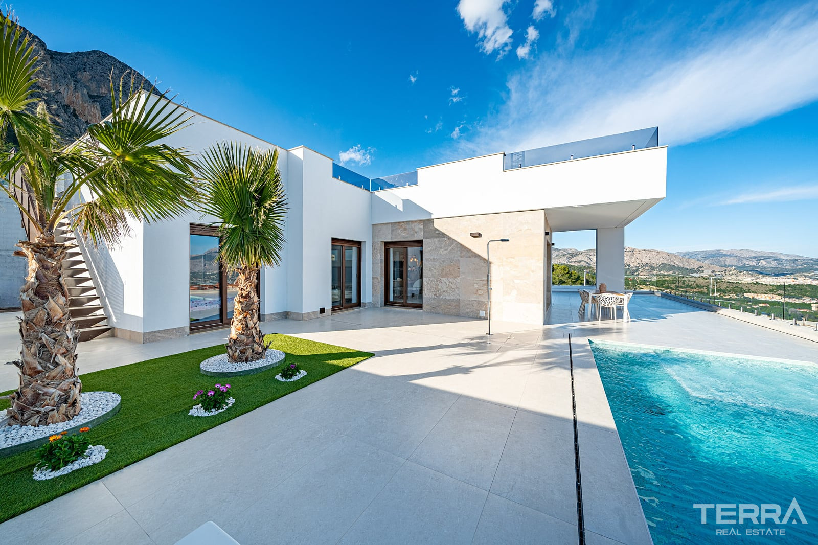Sea View Villas for Sale in Polop, Costa Blanca, Spain - 125549
