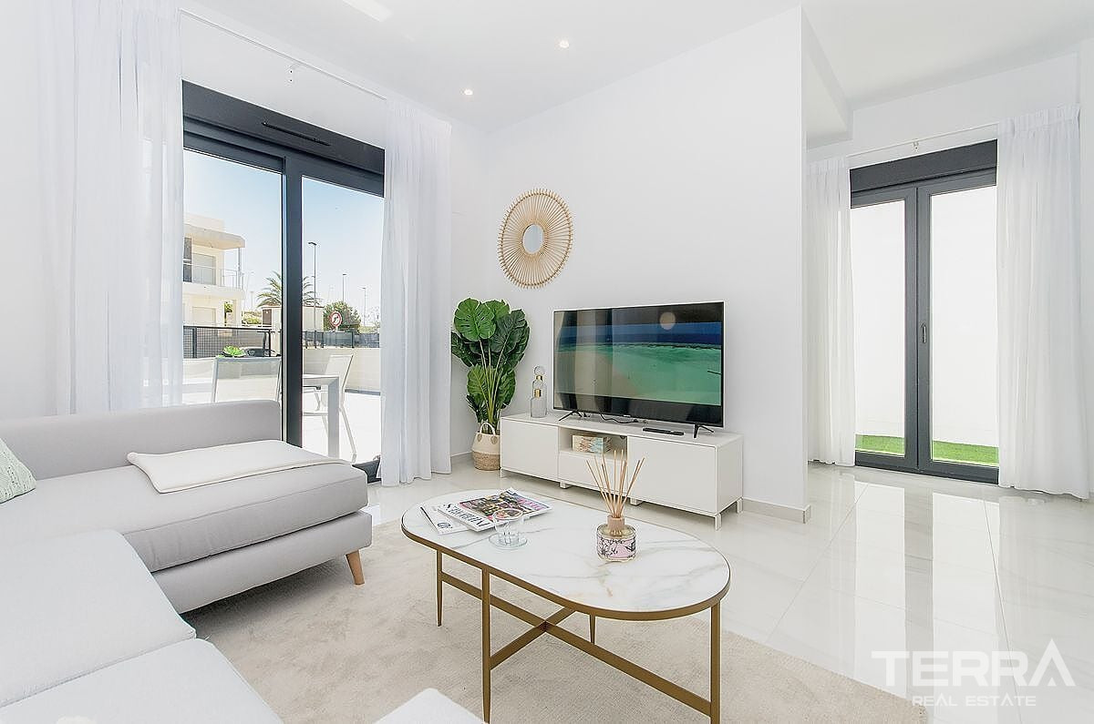 Sea View Villas for Sale in Polop, Costa Blanca, Spain - 125567