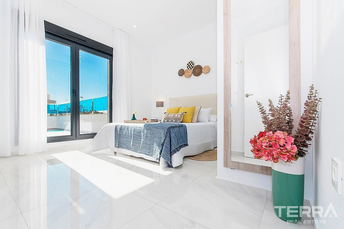 Sea View Villas for Sale in Polop, Costa Blanca, Spain - 125569