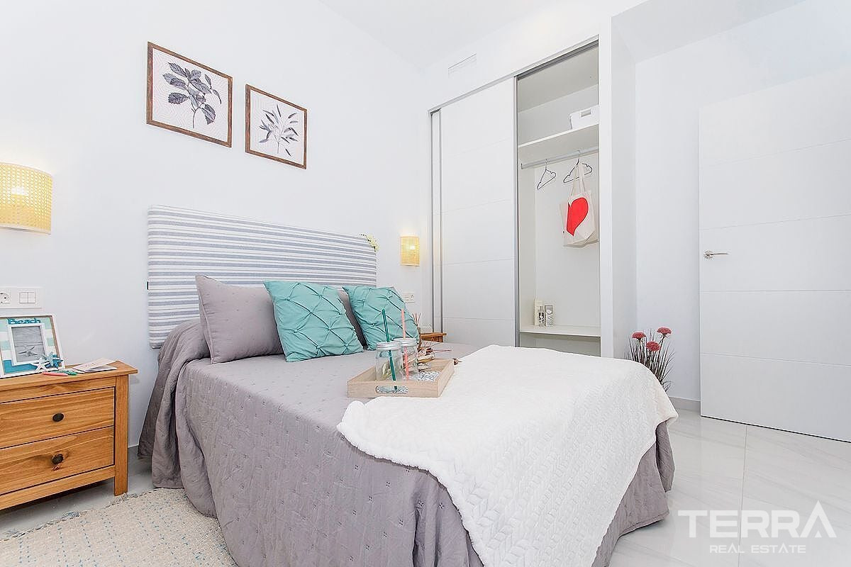 Sea View Villas for Sale in Polop, Costa Blanca, Spain - 125571
