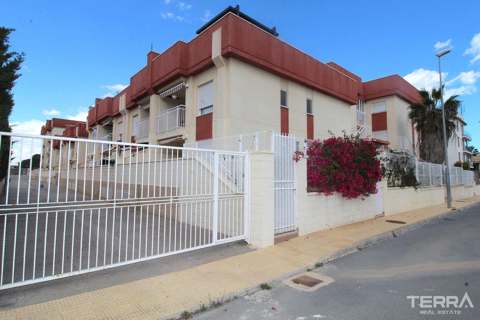 İspanya, Costa Blanca, Orihuela’da Satılık Hemen Teslim Daireler - 125631