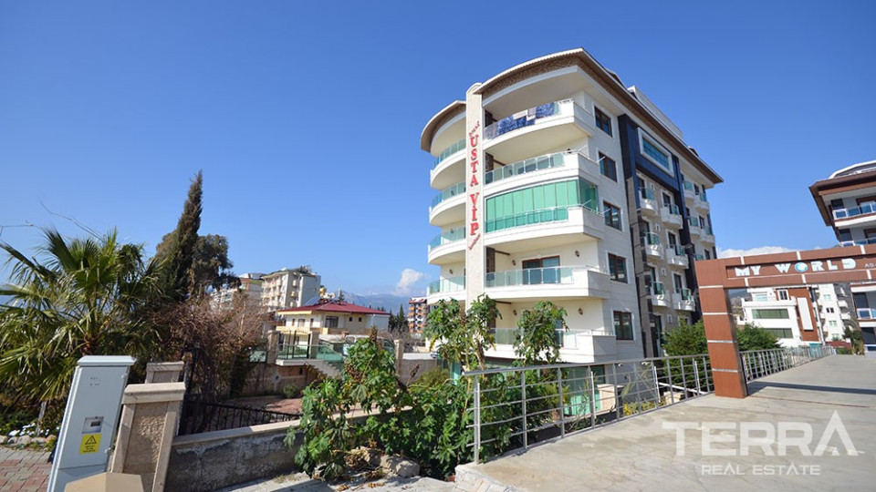 Beachfront apartment for sale in Kestel, Alanya