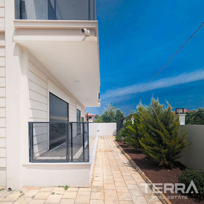Detached Villa for Sale in Döşemealtı, Antalya, Turkey - 126668
