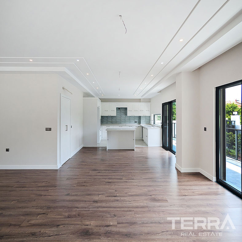 Detached Villa for Sale in Döşemealtı, Antalya, Turkey - 126677