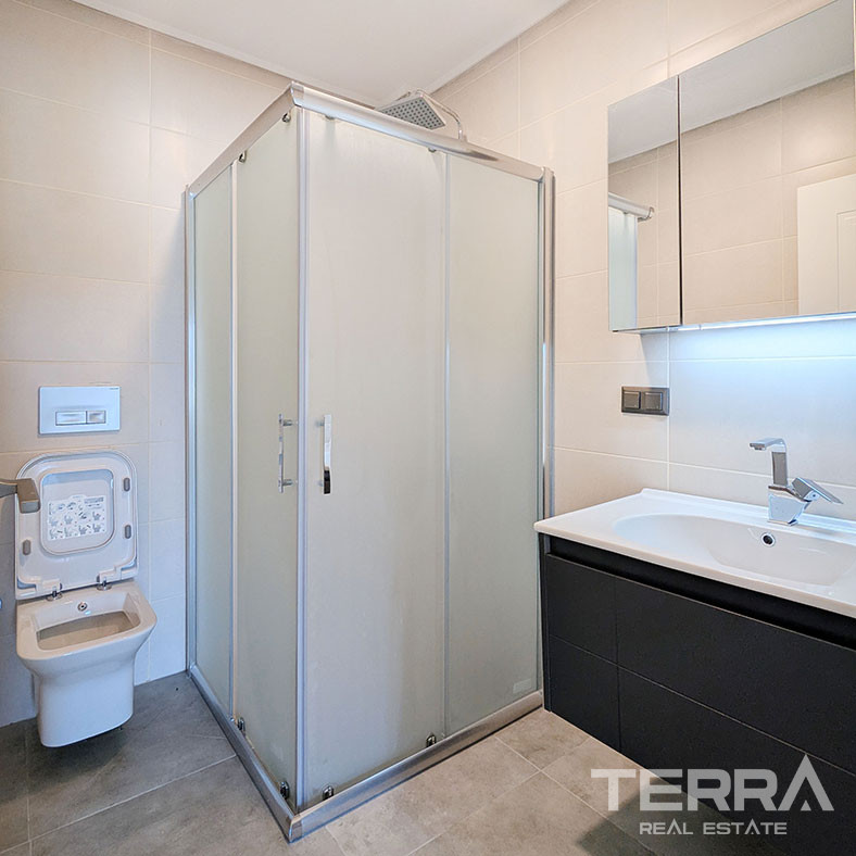 Detached Villa for Sale in Döşemealtı, Antalya, Turkey - 126676