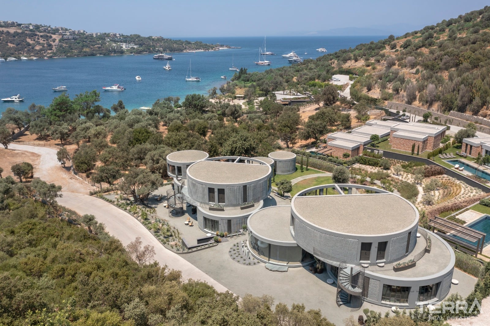 Muğla, Bodrum'da Denize Sıfır Konumda Satılık Müstakil Villalar - 126948