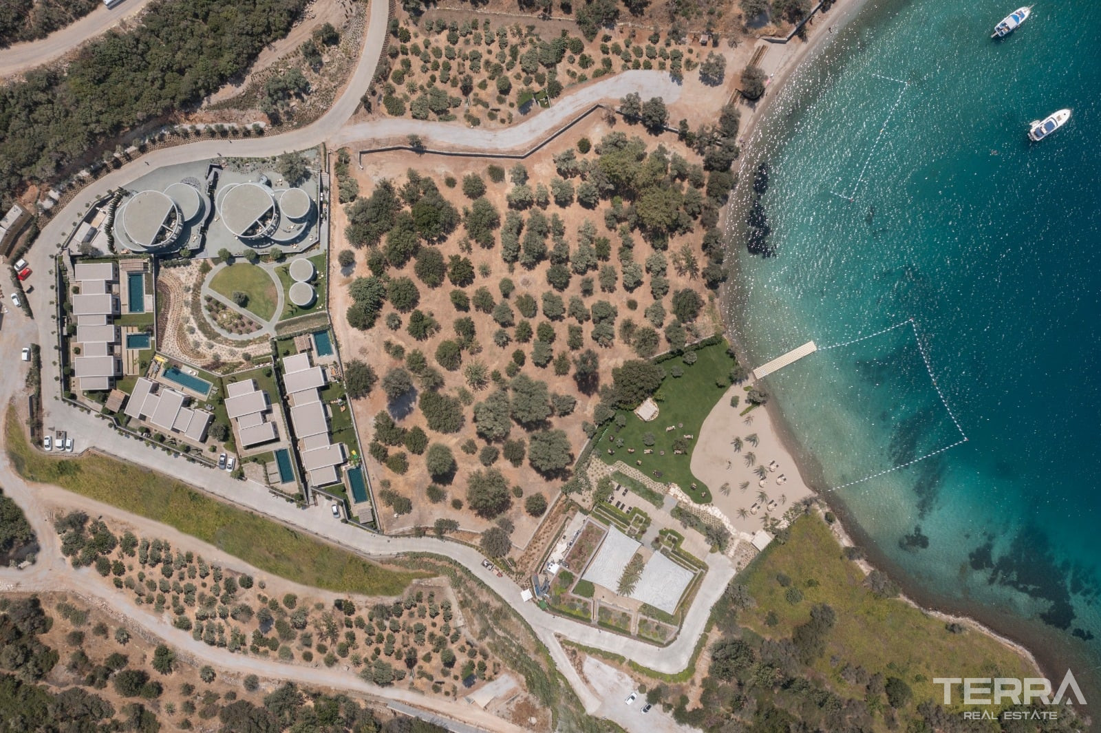 Muğla, Bodrum'da Denize Sıfır Konumda Satılık Müstakil Villalar - 126950