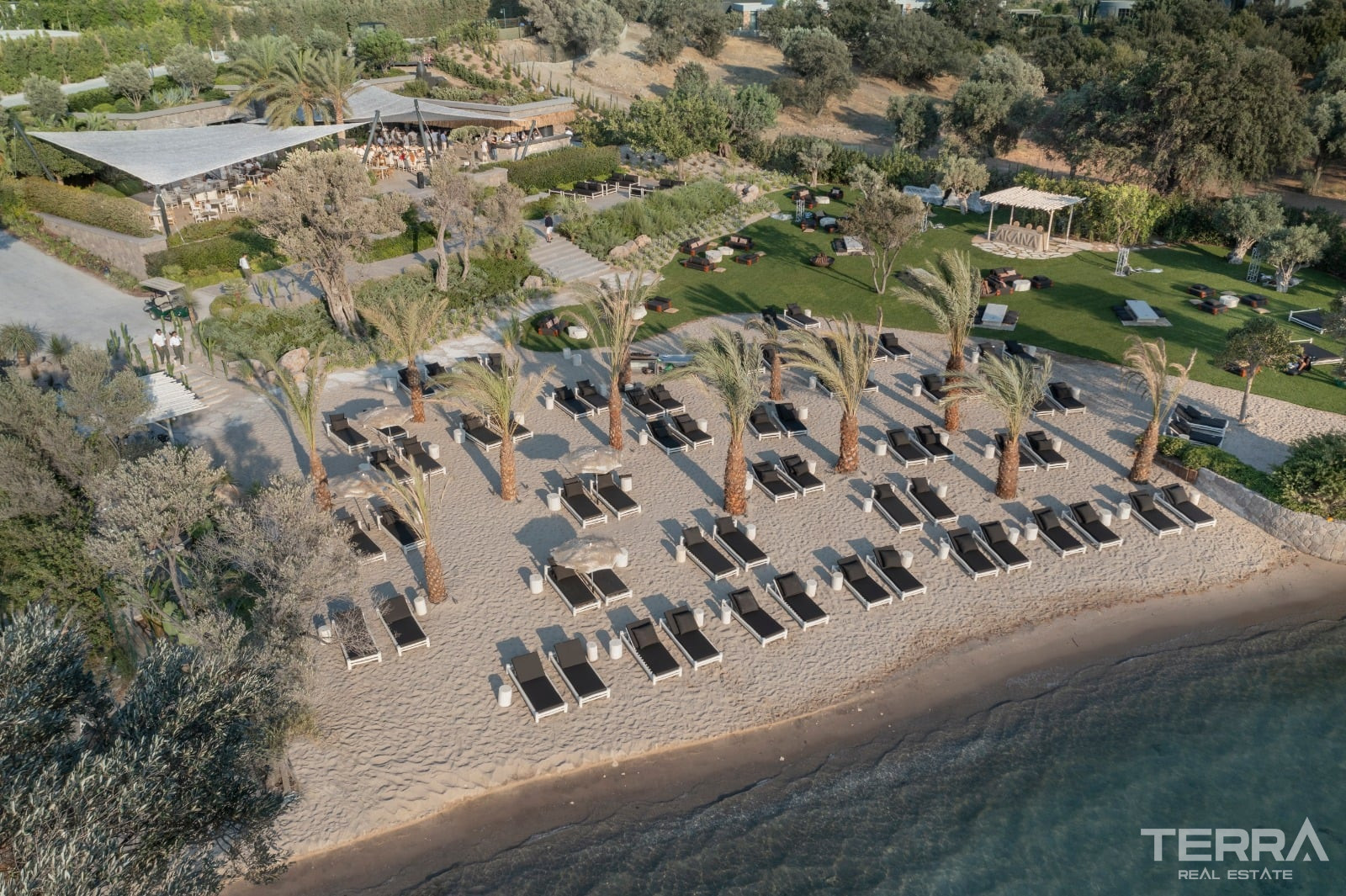 Muğla, Bodrum'da Denize Sıfır Konumda Satılık Müstakil Villalar - 126958