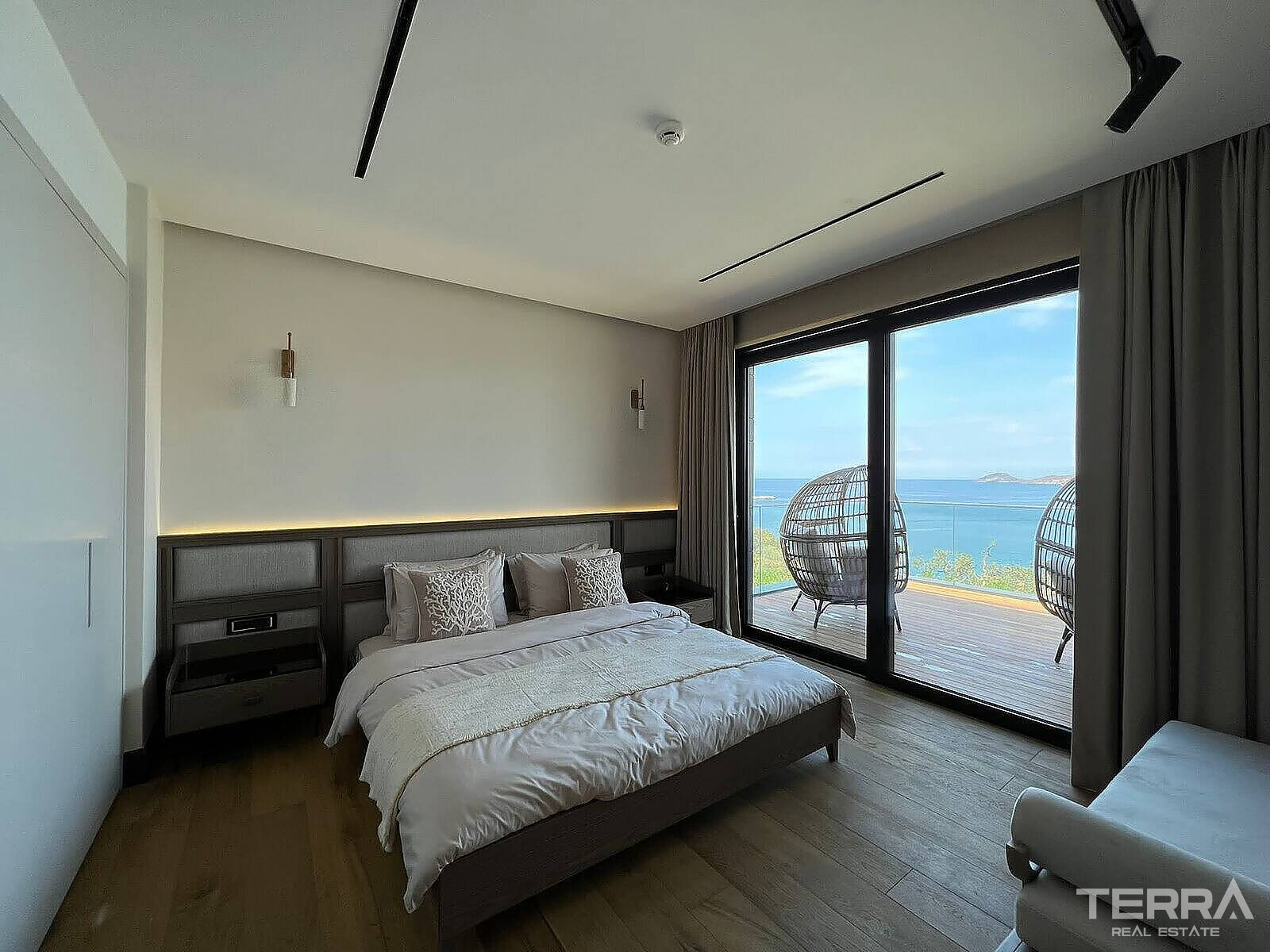 Muğla, Bodrum’da Denize Sıfır Sitede Satılık Müstakil Villalar - 127069