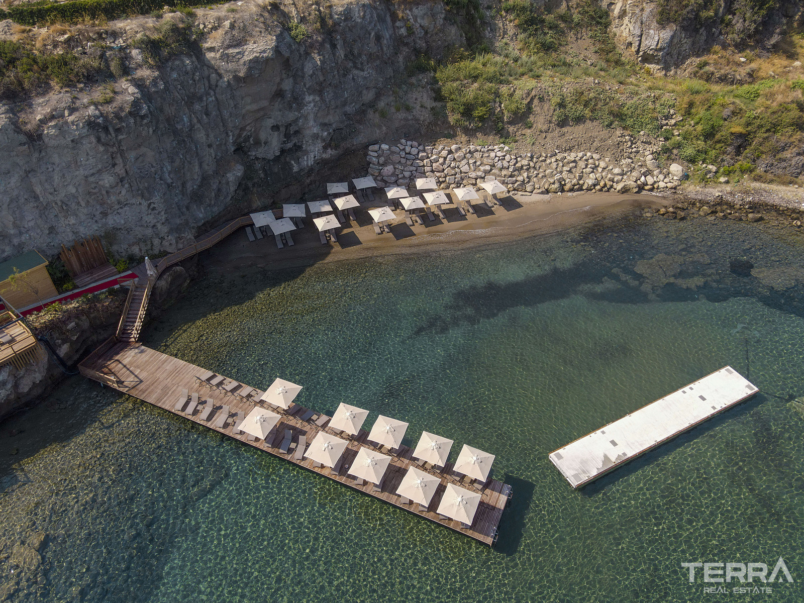 Muğla, Bodrum'da Satılık Deniz Manzaralı Daireler - 127133