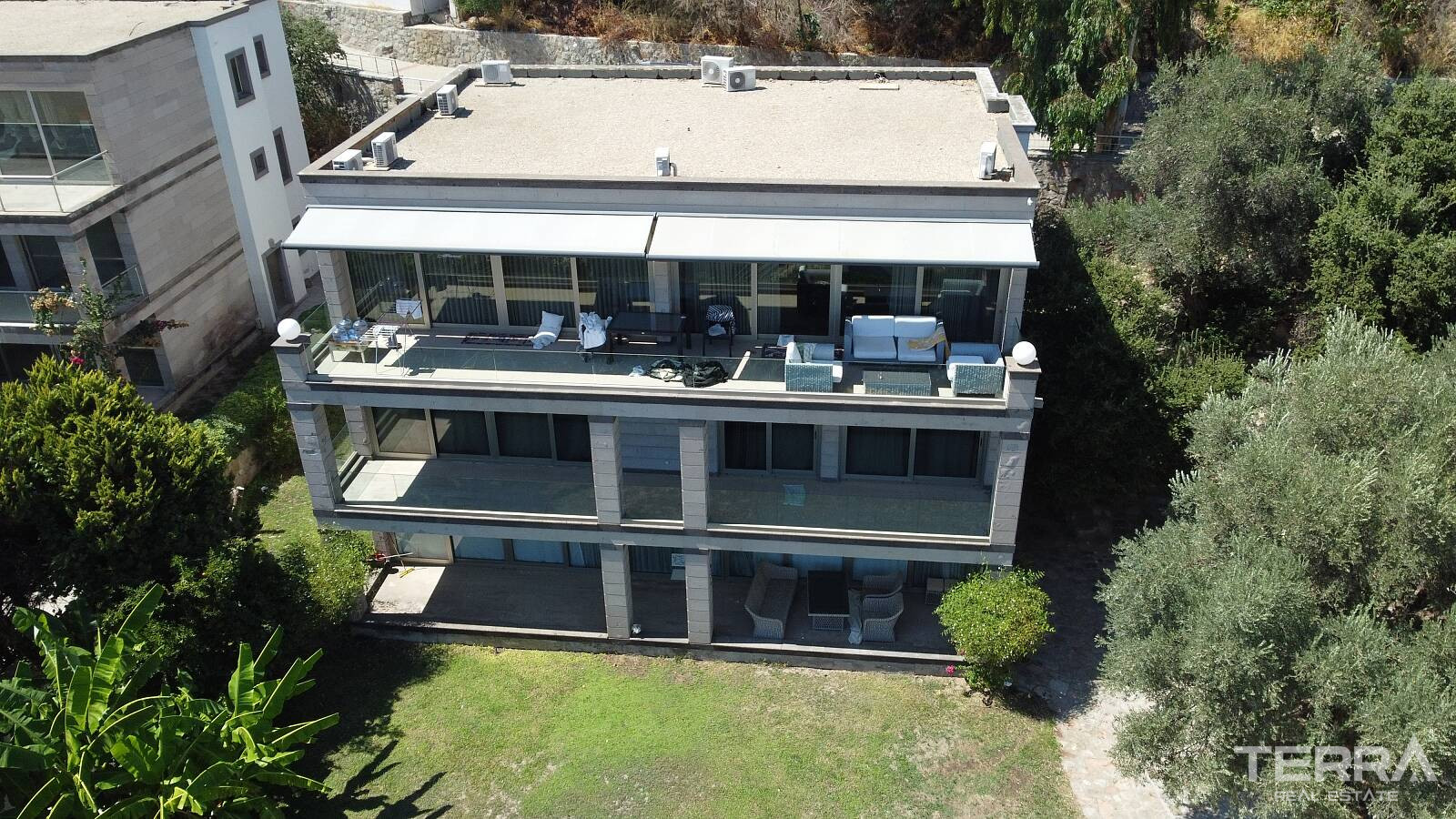 Muğla, Bodrum'da Hemen Teslim Satılık 3+1 Daireler - 127155