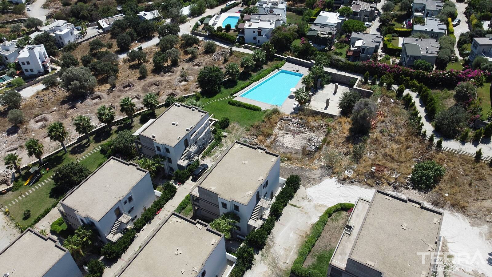 Muğla, Bodrum'da Hemen Teslim Satılık 3+1 Daireler - 127160