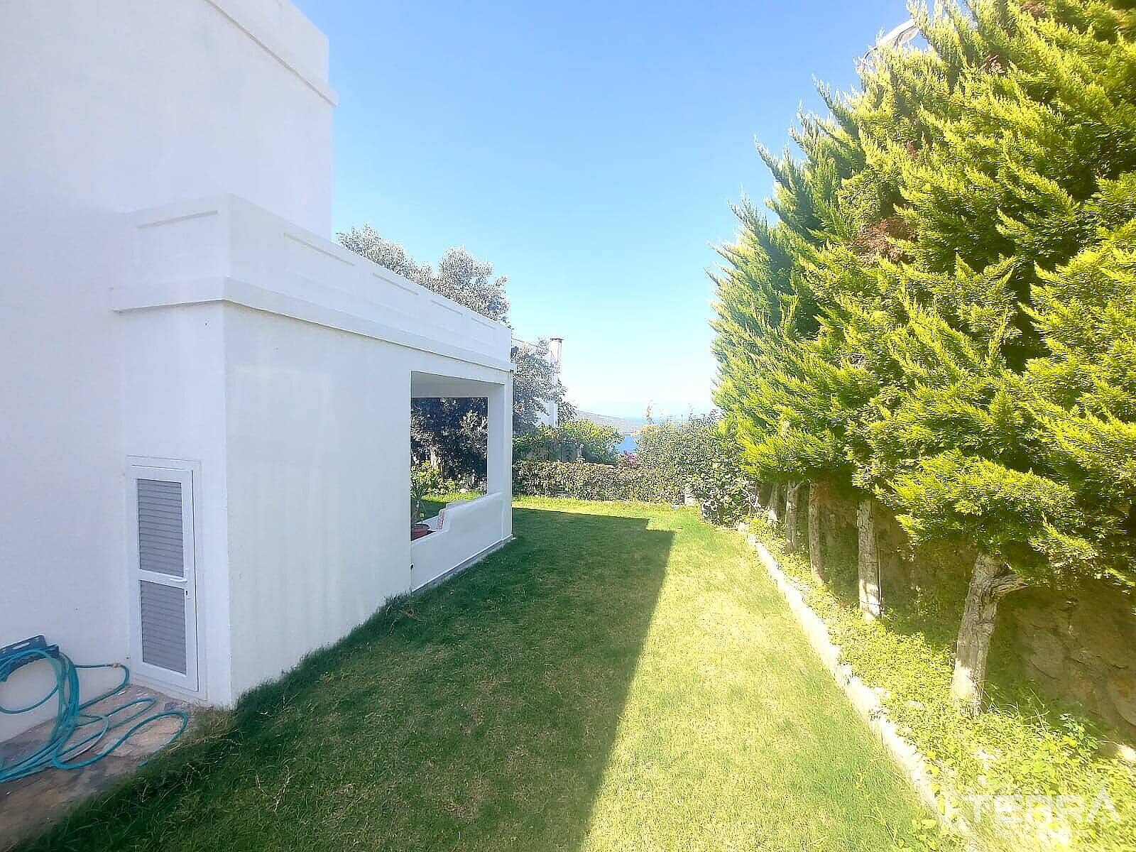 Sea View Villa for Sale in Bodrum, Muğla, Turkey - 127211