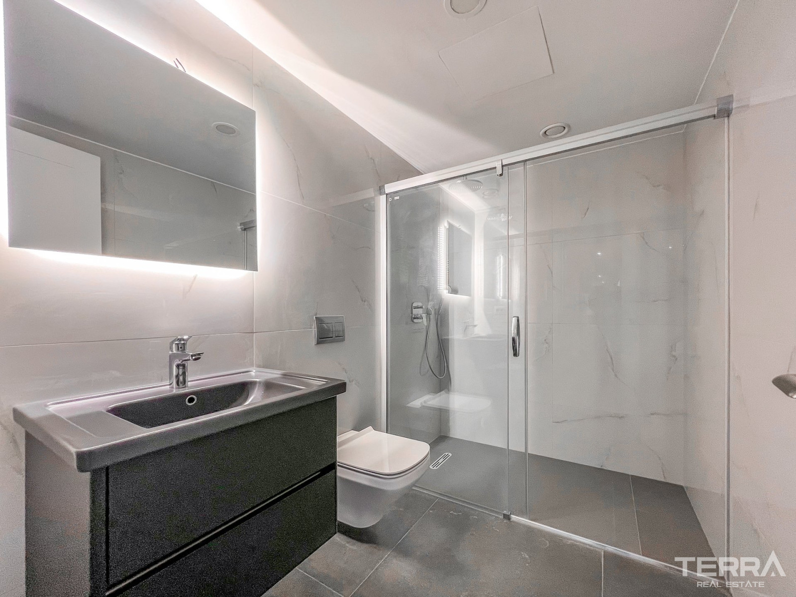 Muğla, Bodrum'da Özel Havuzlu Satılık Modern Müstakil Villalar - 127349