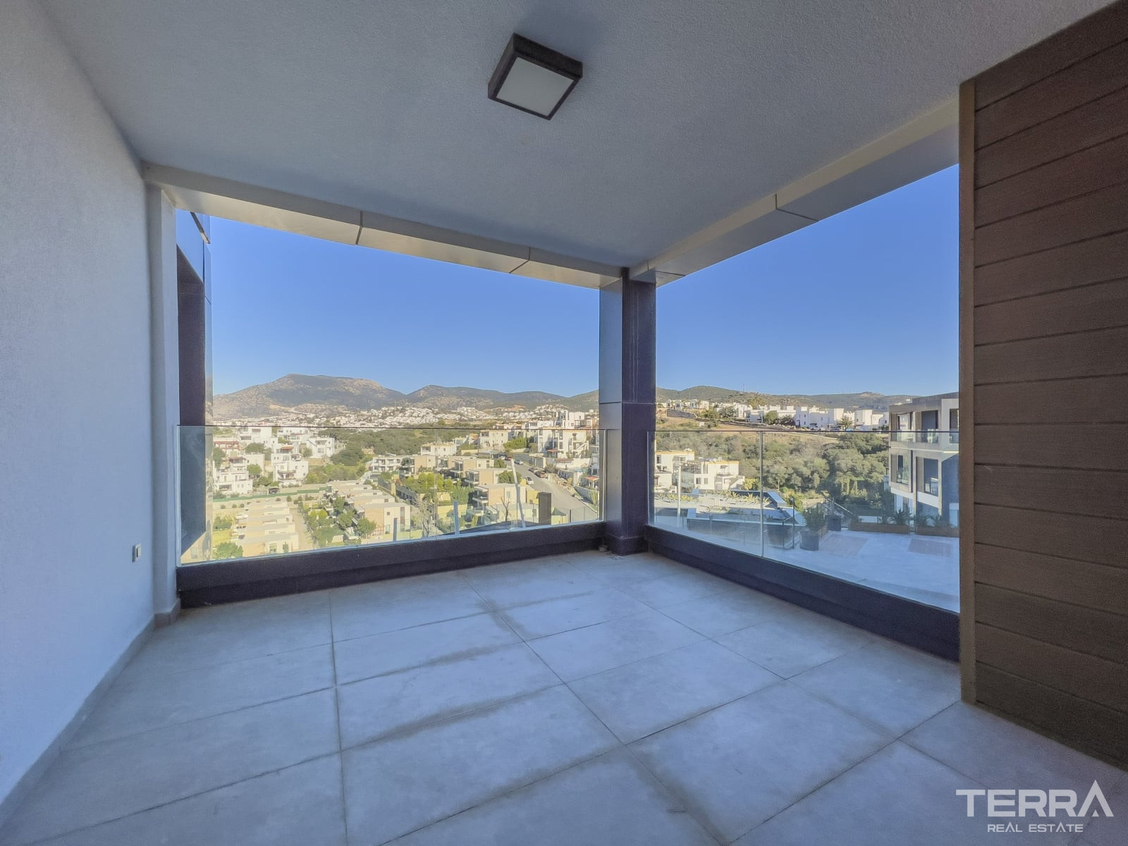 Muğla, Bodrum'da Hemen Teslim Satılık Merkezi Daireler - 127502