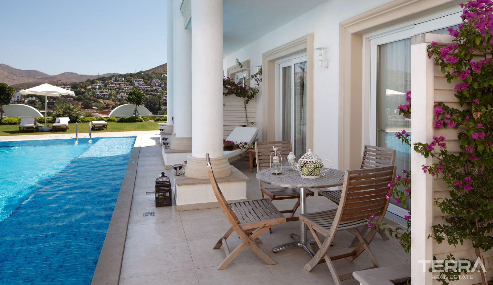 Seafront Apartments for Sale in Bodrum, Muğla, Turkey - 127545