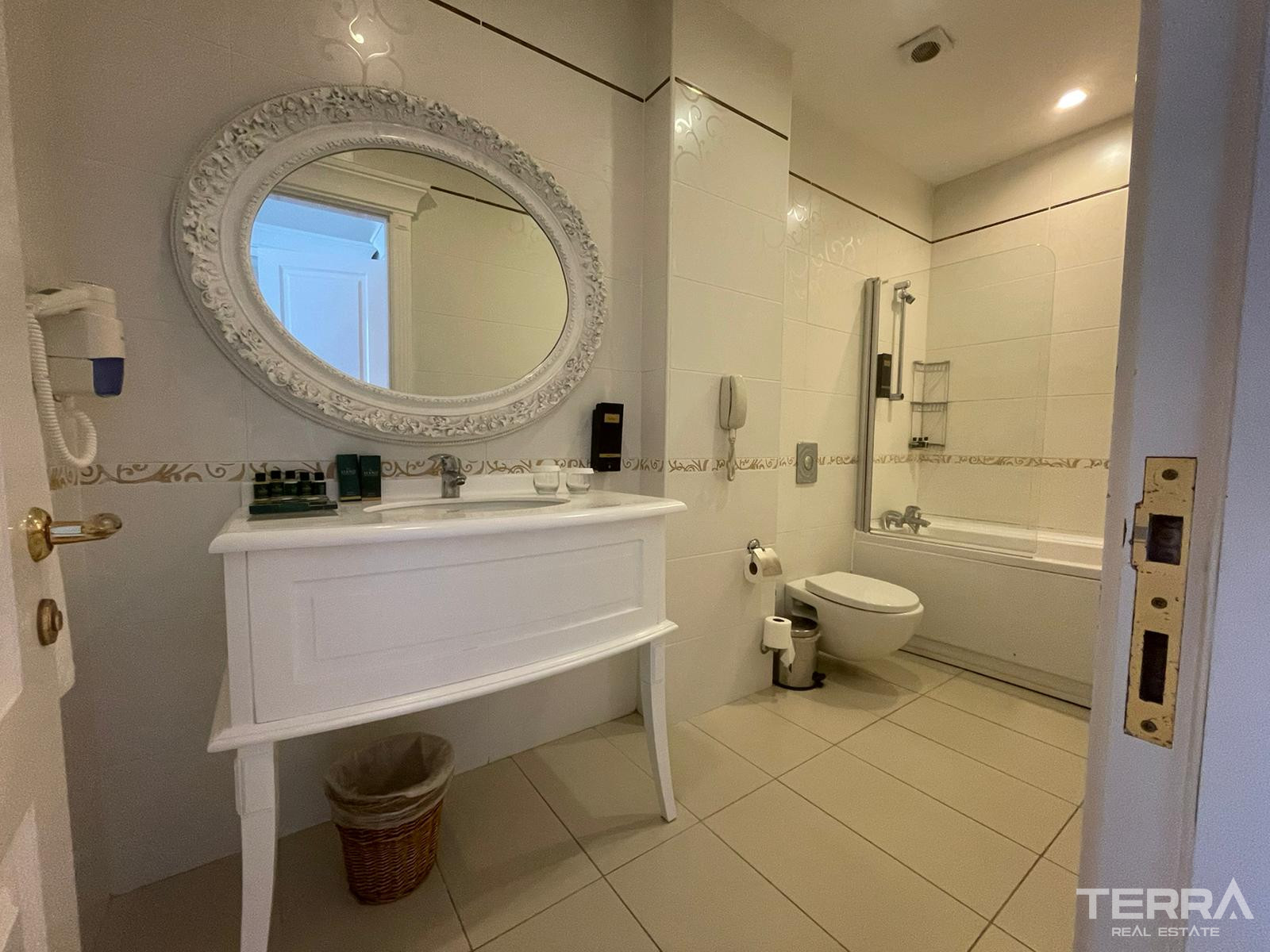 Seafront Apartments for Sale in Bodrum, Muğla, Turkey - 127560