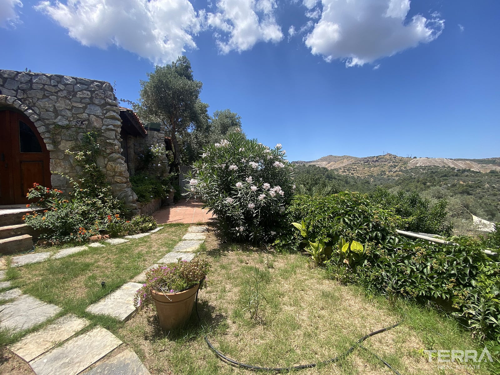 Muğla, Bodrum'da Yatırıma Uygun Satılık Çiftlik Evleri - 127835