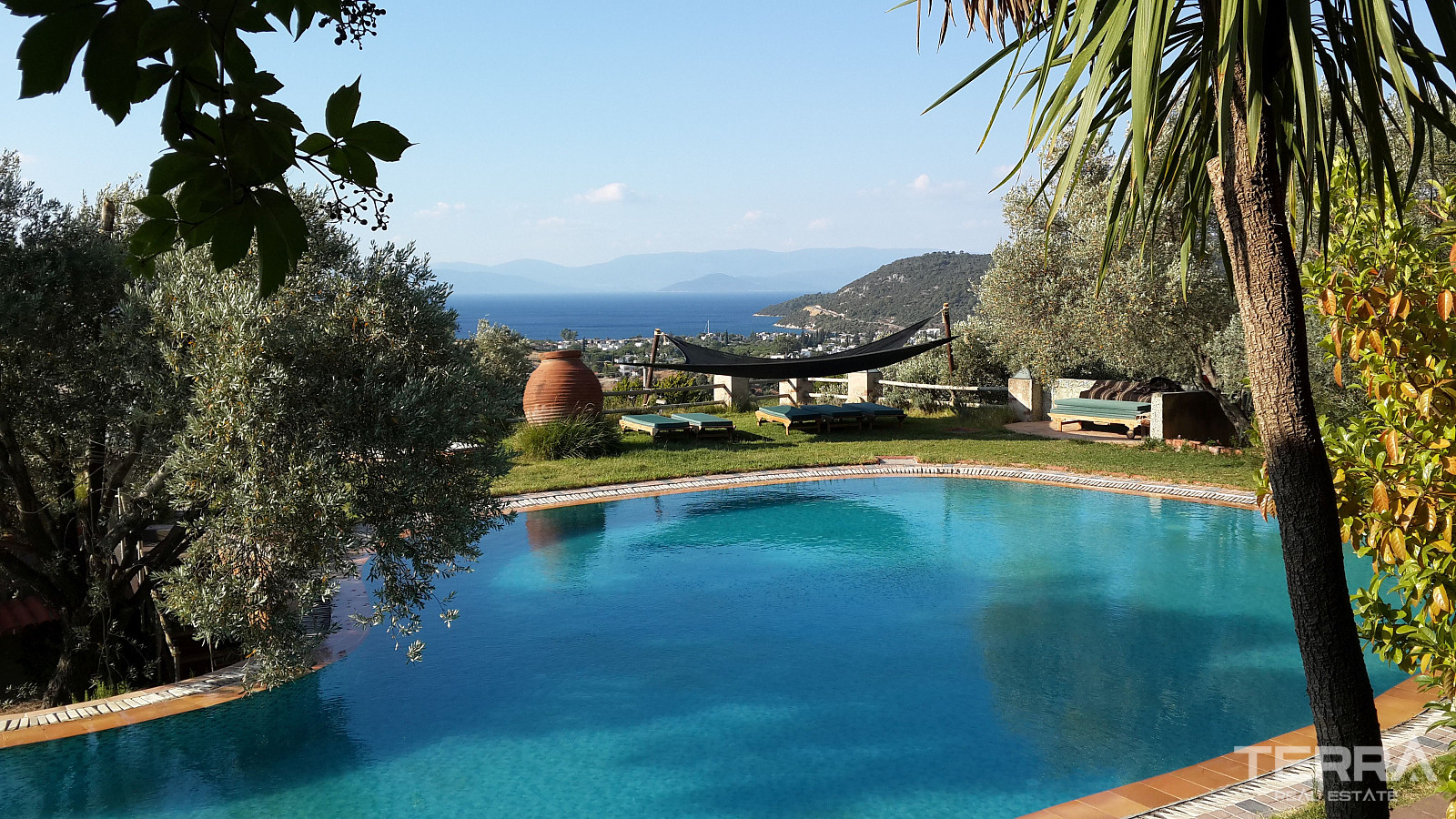 Muğla, Bodrum'da Yatırıma Uygun Satılık Çiftlik Evleri - 127837